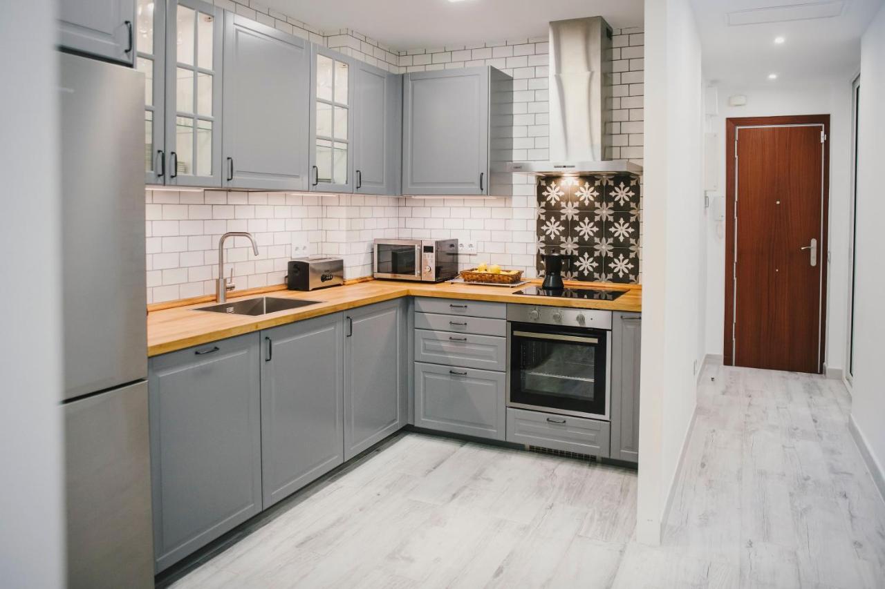 Bbarcelona Fira Superior Flats Apartment Ngoại thất bức ảnh